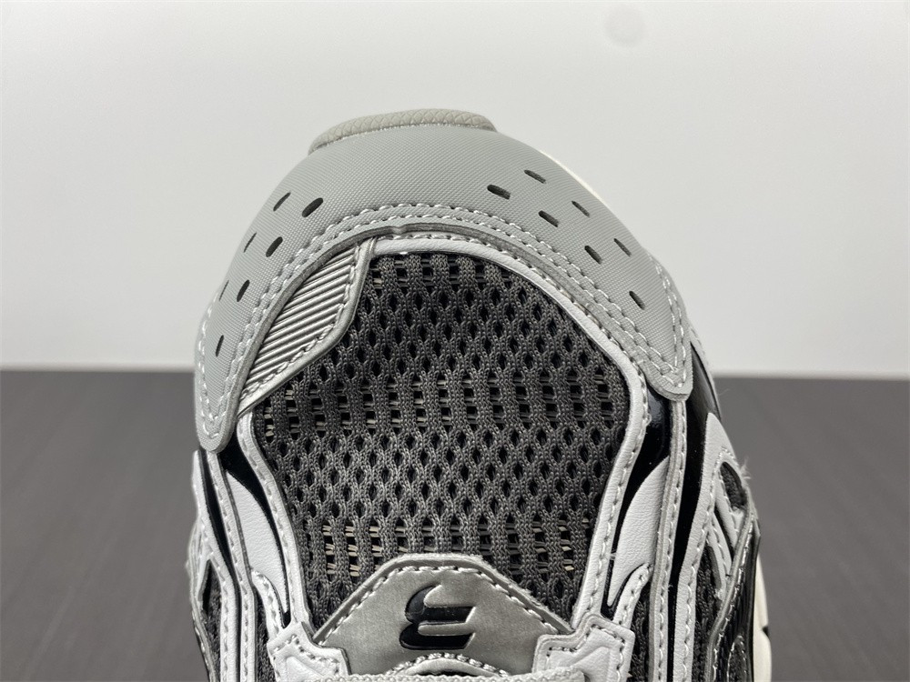 Ba*len*cia*ga x-pander 6.0 grey