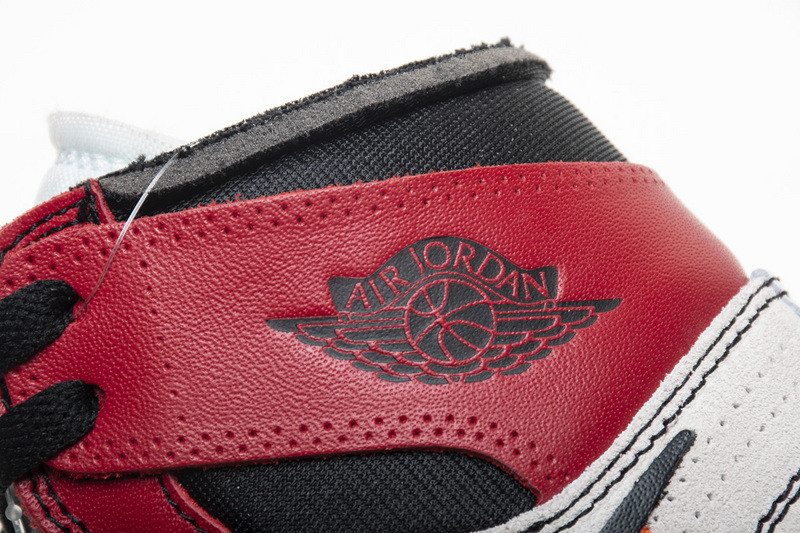 owt nike air jordan 1 retro chicago aa3834-101