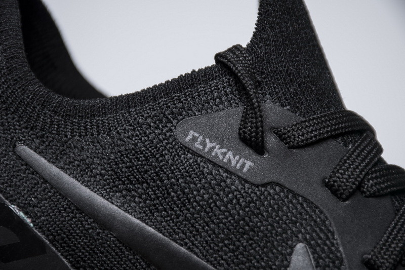 nike epic react flyknit black racer blue aq0067-004