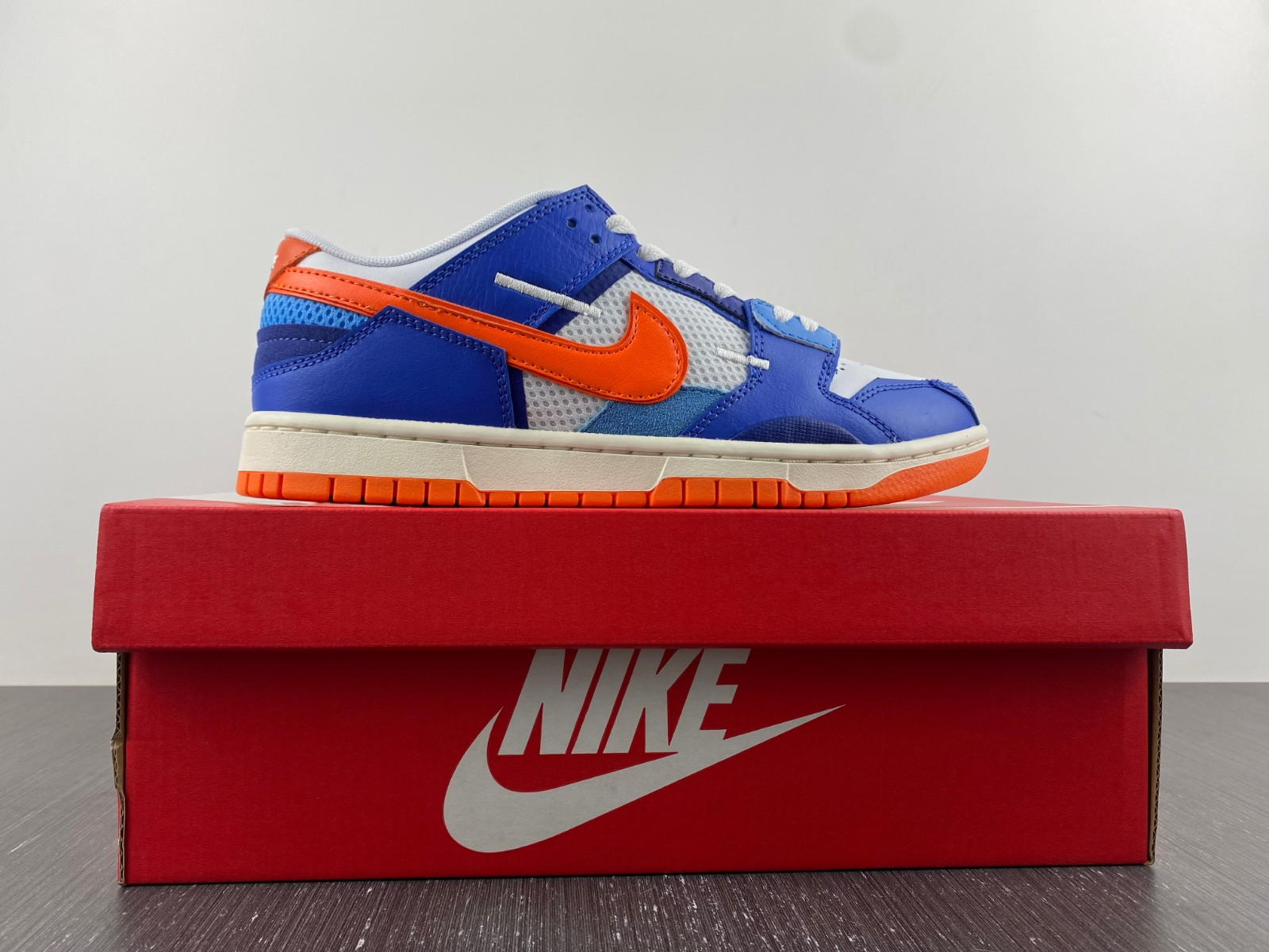 nike dunk low scrap knicks - dm0128-100
