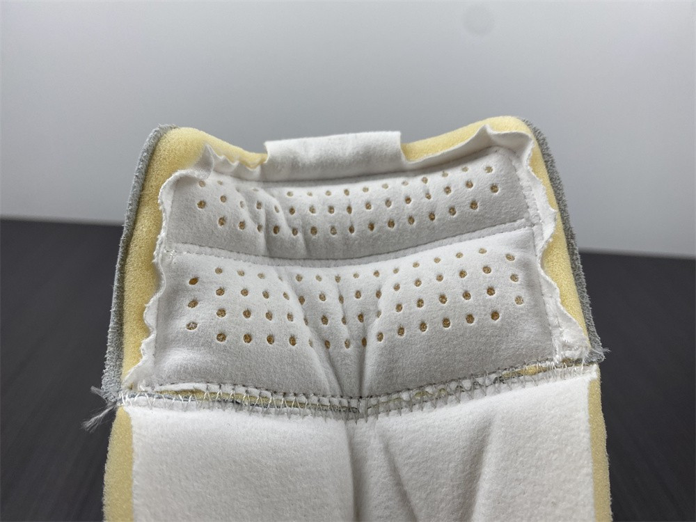 air jordan 1 zoom cmft olive aura ct0979-102