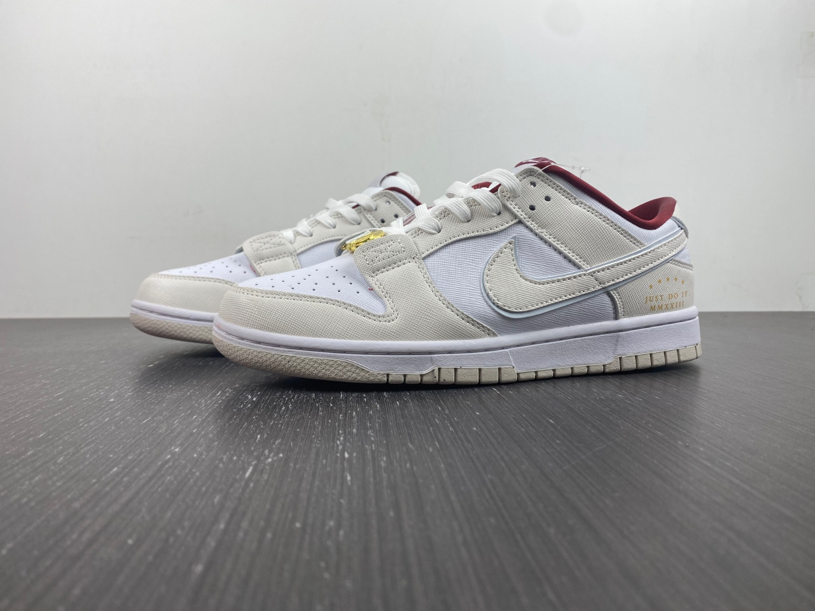nike dunk low se just do it white phanT0m (women''s) dv1160-100