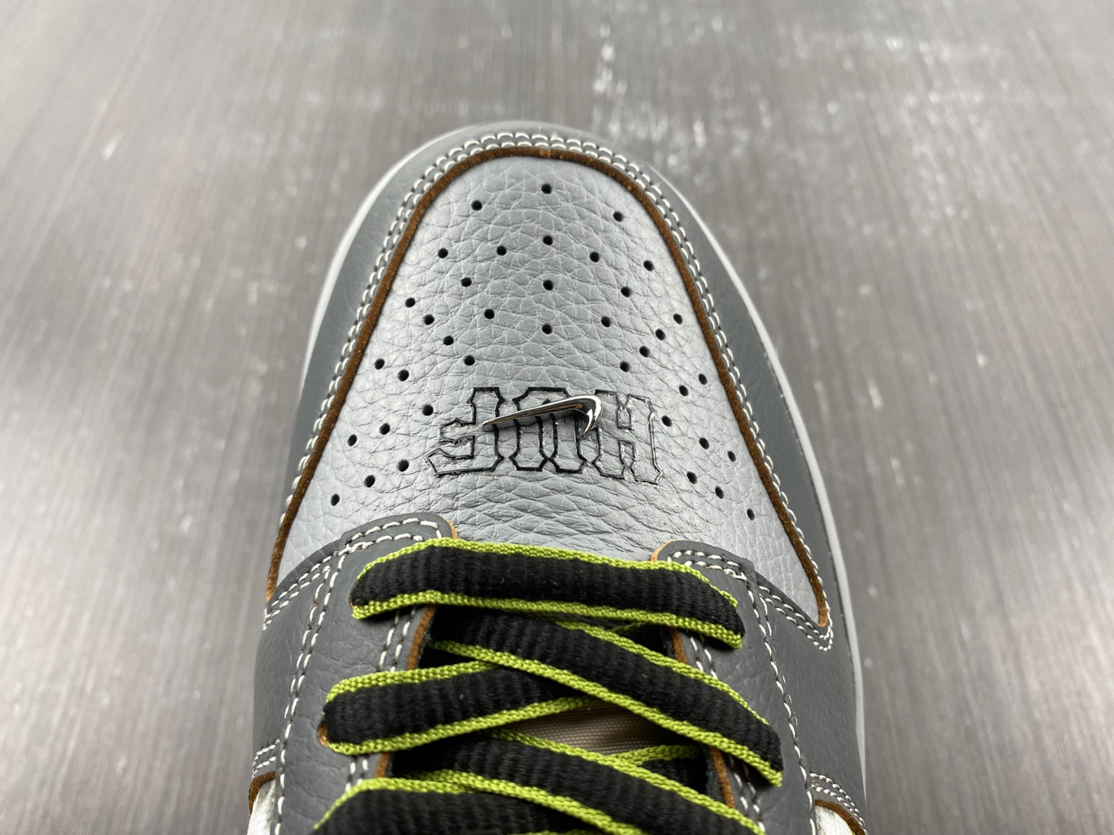 nike sb dunk low huf wait, what!? (friends and family) fd8775-002