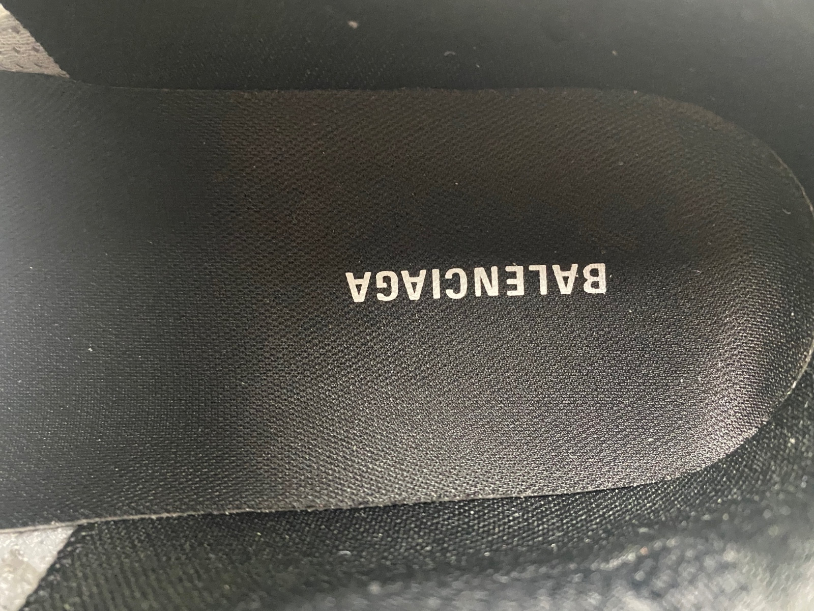 Ba*len*cia*ga runner sneaker