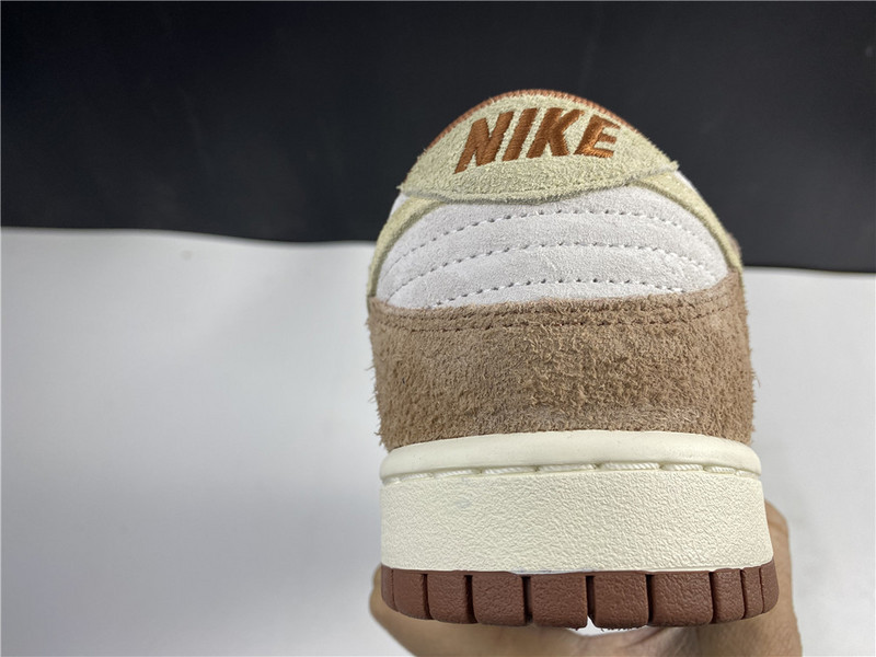 nike dunk low prm "medium curry" dd1390-100