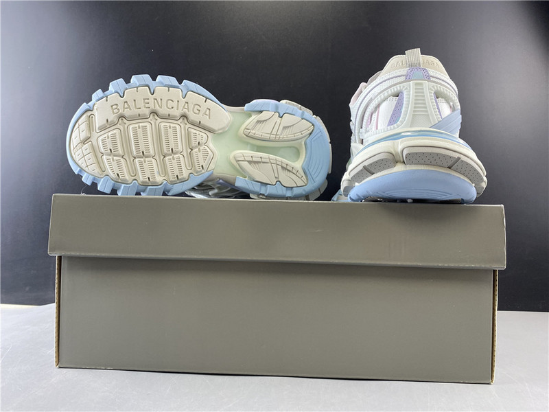 Ba*len*cia*ga track 2