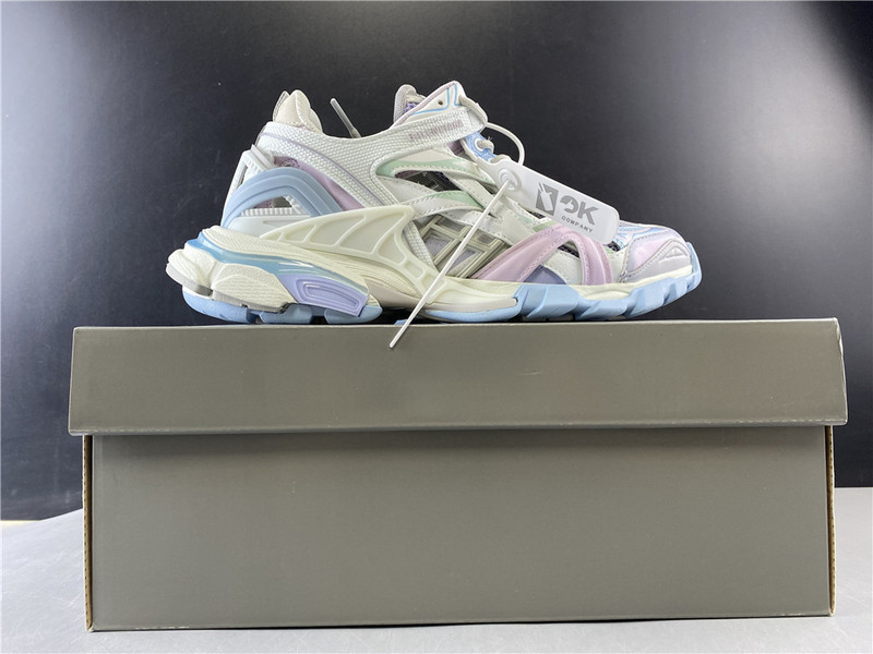 Ba*len*cia*ga track 2