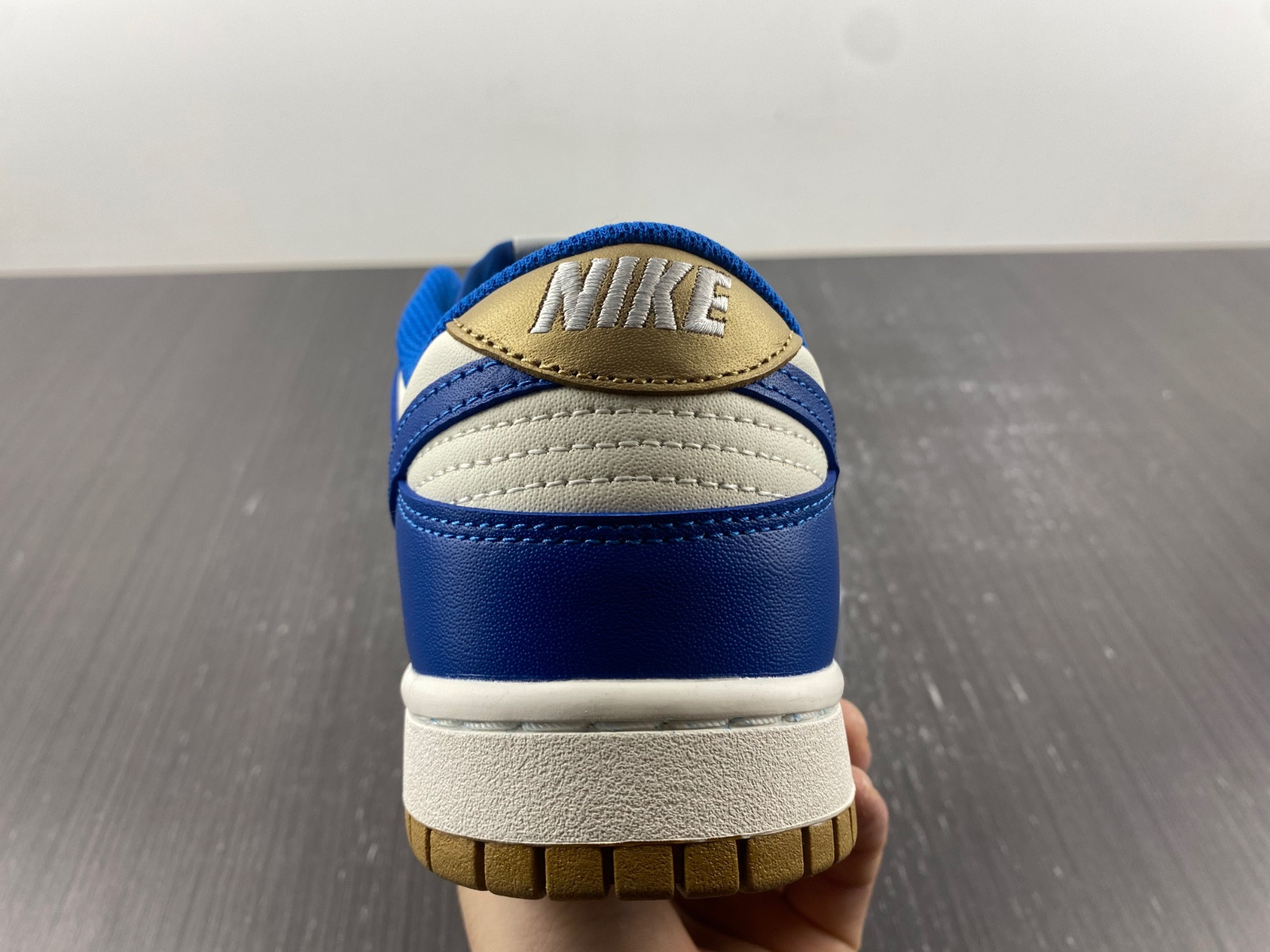 nike dunk low royal blue gold fb7173-141