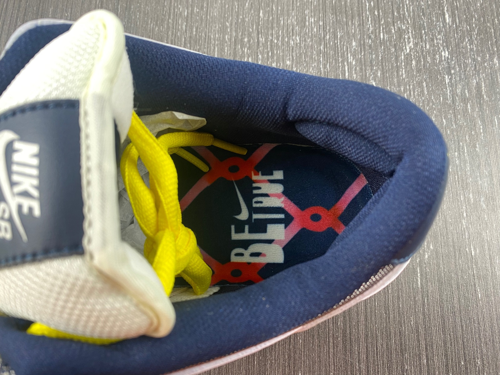 nike sb dunk low be true dx5933-900