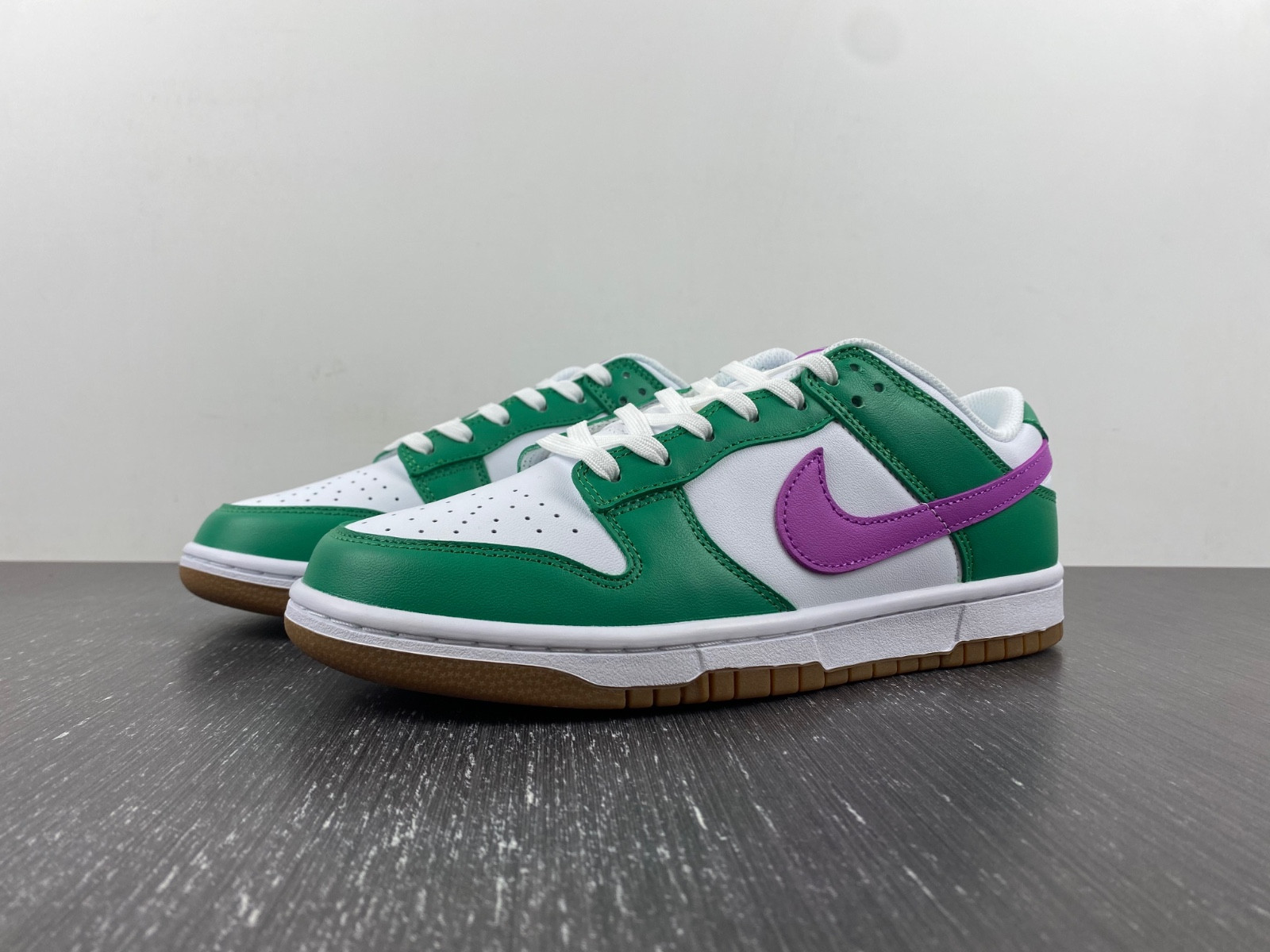 nike dunk low "joker" fd9922-151