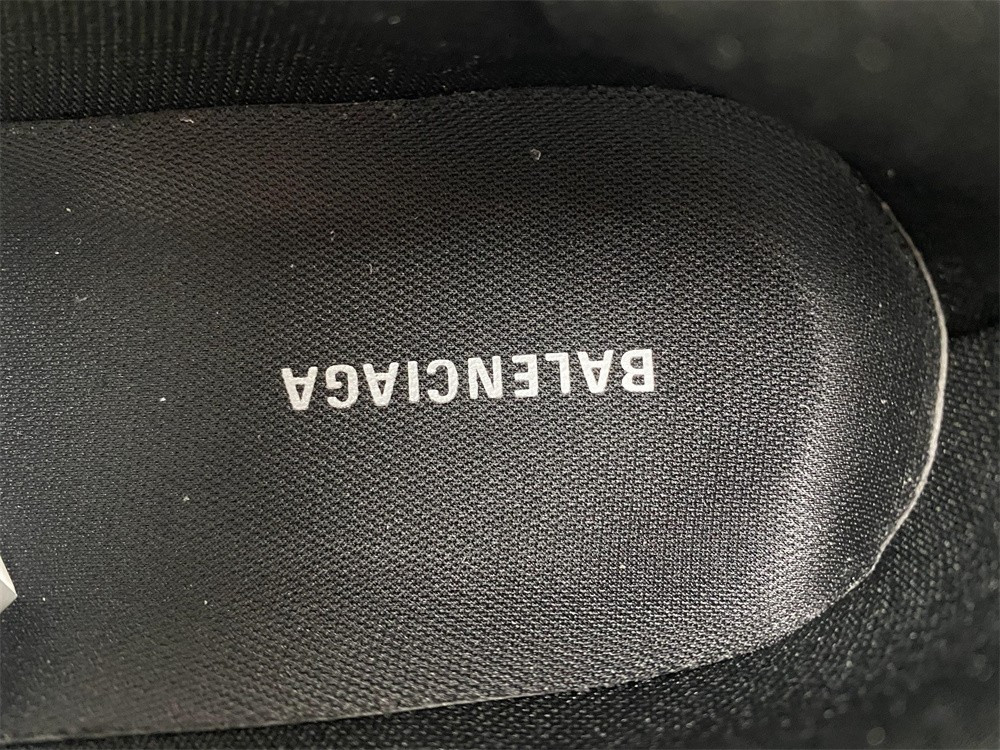 Ba*len*cia*ga runner sneaker