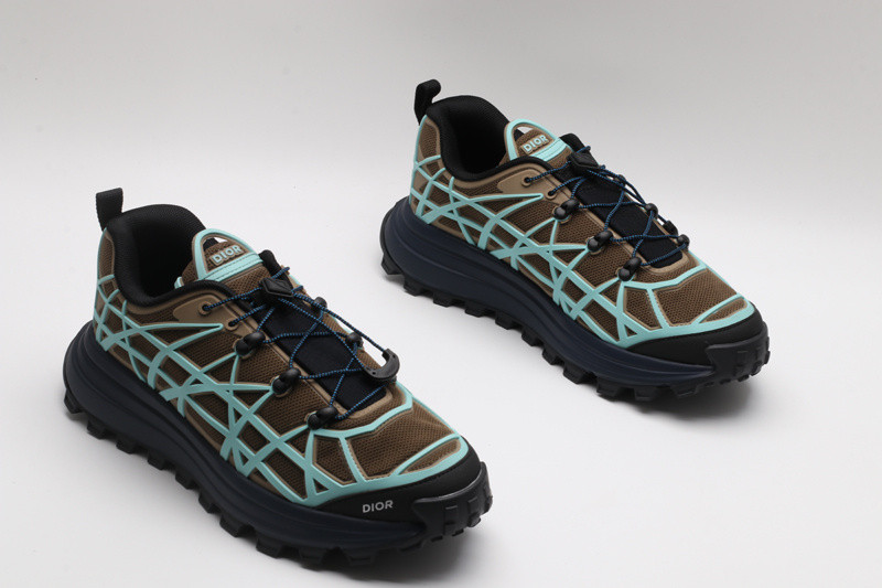 D*or b31 runner sneaker