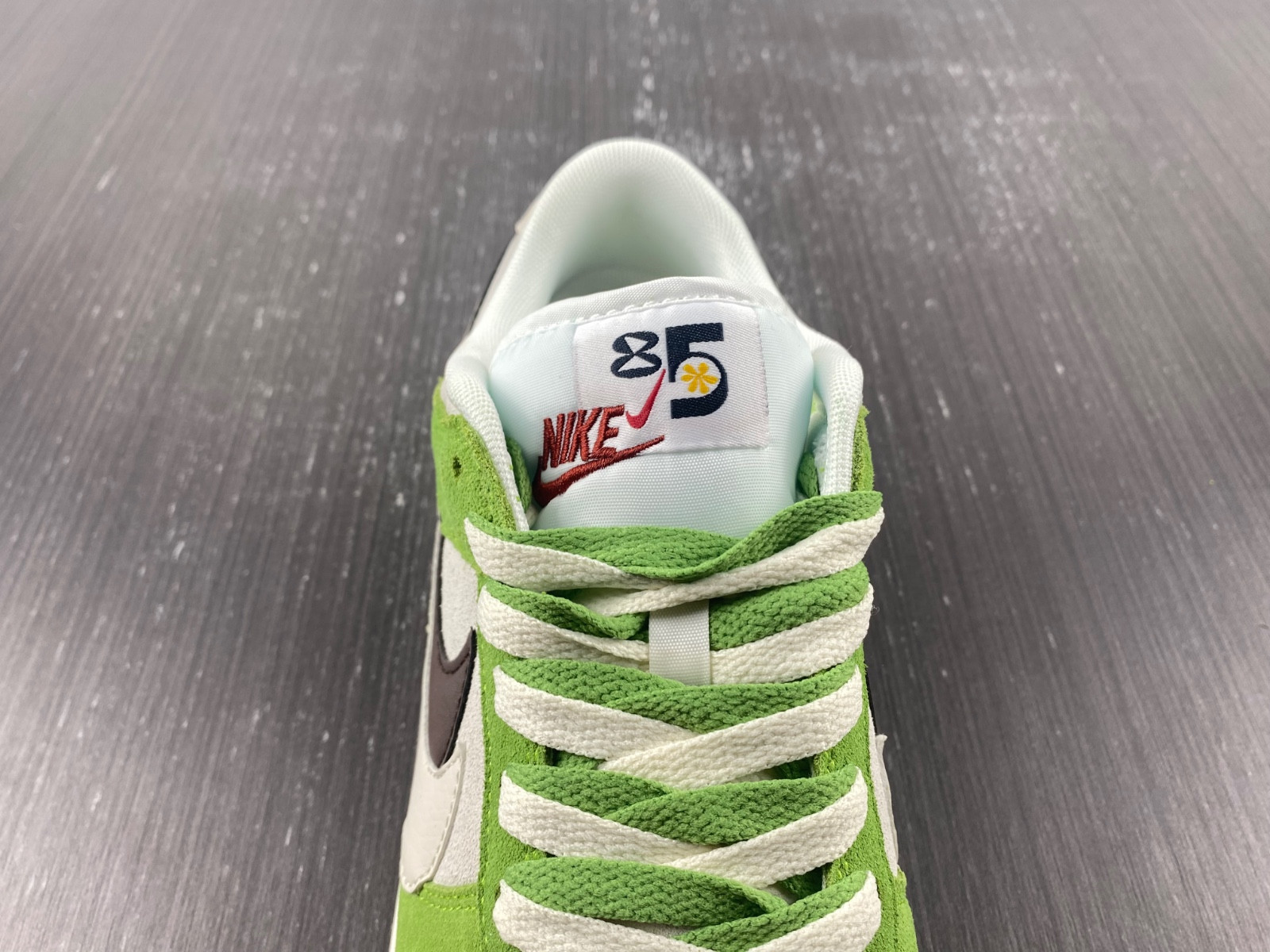 nike dunk low se 85 do9457-1000