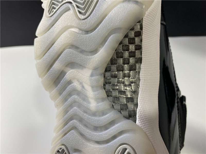 air jordan 11 “25th anniversary” ct8012-011