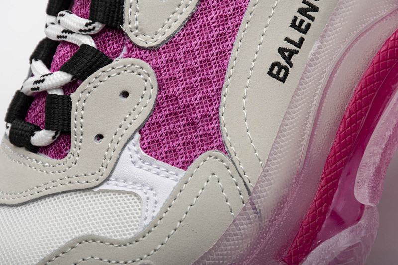 Ba*len*cia*ga triple s