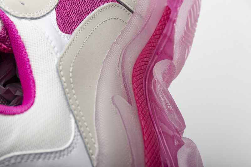 Ba*len*cia*ga triple s