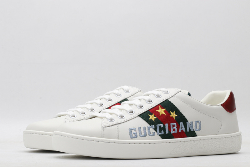 G*u*i low-top sneaker