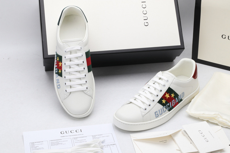 G*u*i low-top sneaker