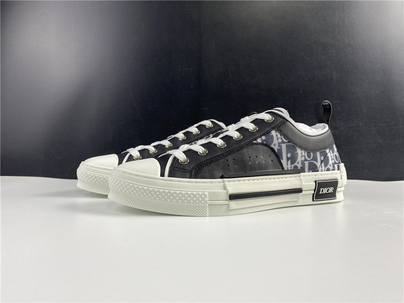 D*or b23 oblique low sneaker