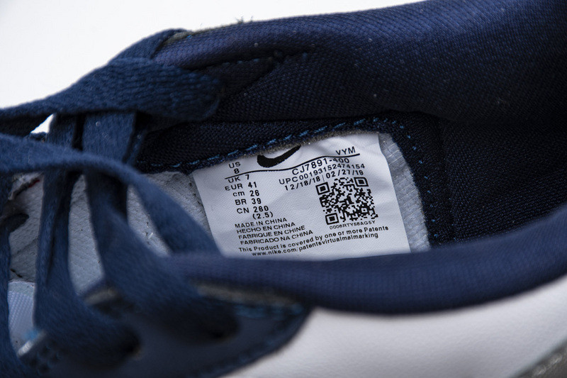 jordan 1 low sb midnight navy cj7891-400