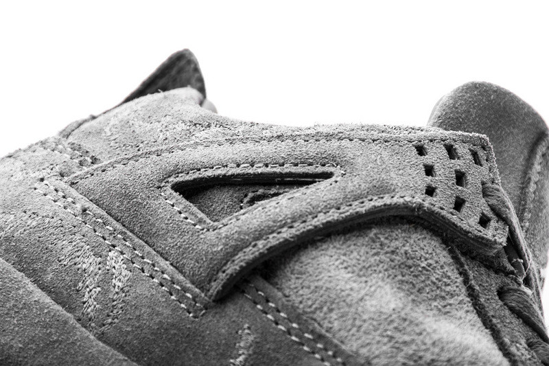 air jordan 4 retro kaws 930155-003