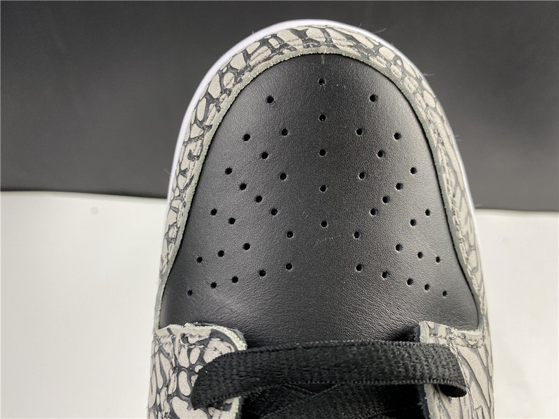 nike sb dunk low “black cement 304292-131