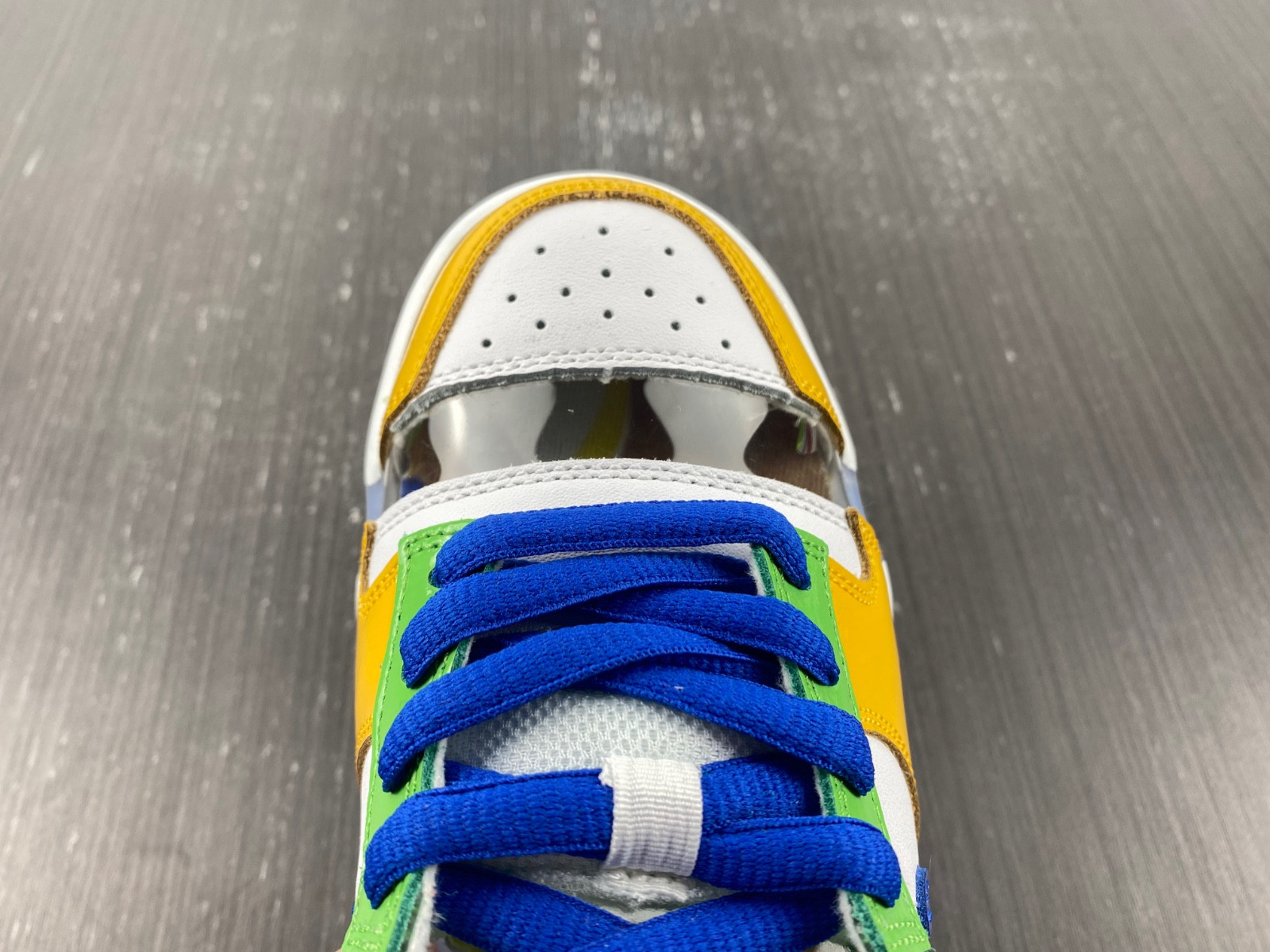 ebay x nike sb dunk low 2022 fd8777-100