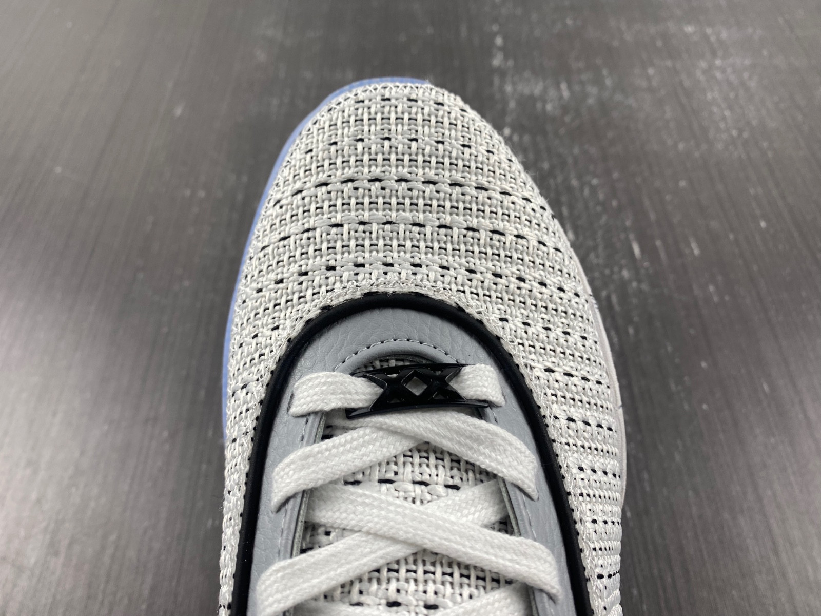 nike lebron 20 the debut dj5423-100