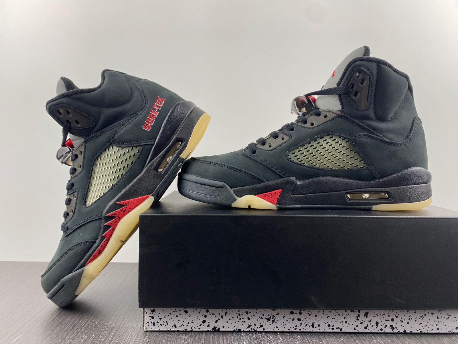 air jordan 5 gore-tex off noir dr0092-001