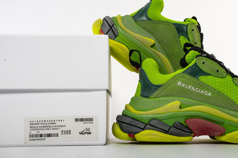 Ba*len*cia*ga triple s 541640w090e7581