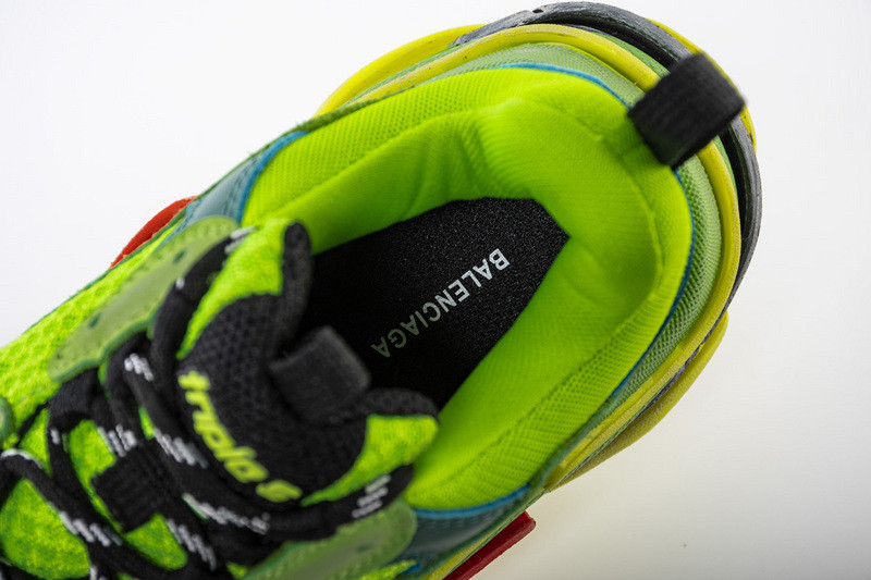 Ba*len*cia*ga triple s 541640w090e7581