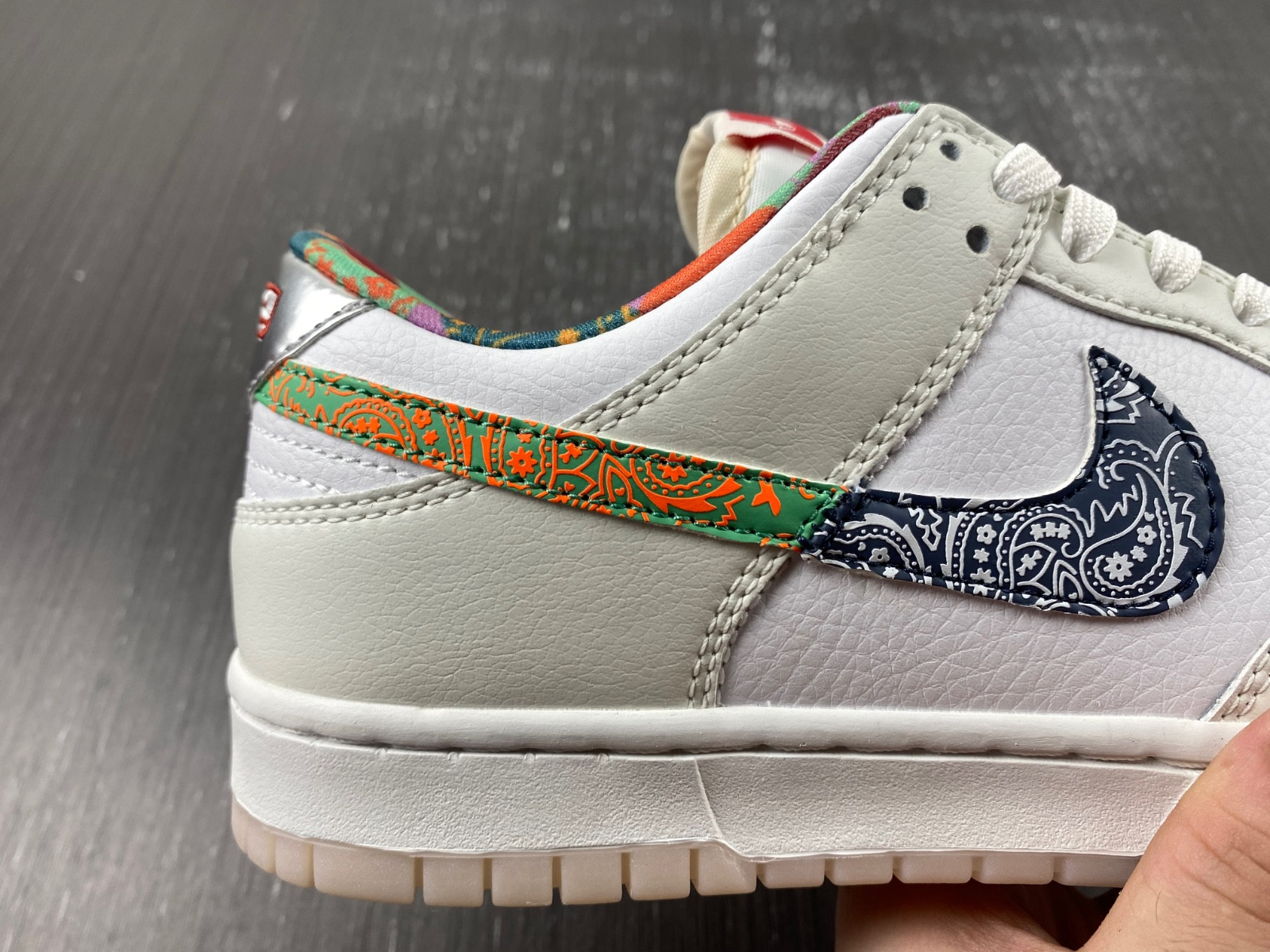 nike dunk low gs "multi-color paisley" fn8913-141
