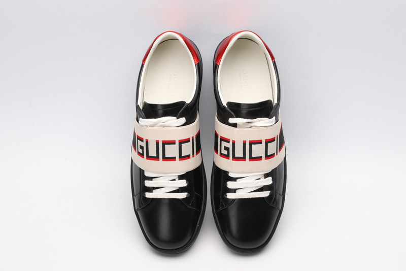 guci low-top sneaker black with G*u*i