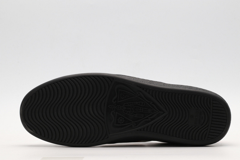 guci low-top sneaker black with G*u*i