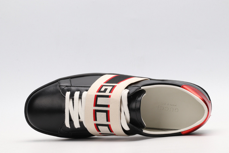 guci low-top sneaker black with G*u*i