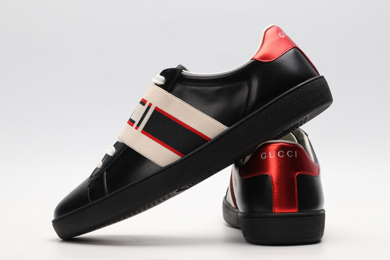 guci low-top sneaker black with G*u*i