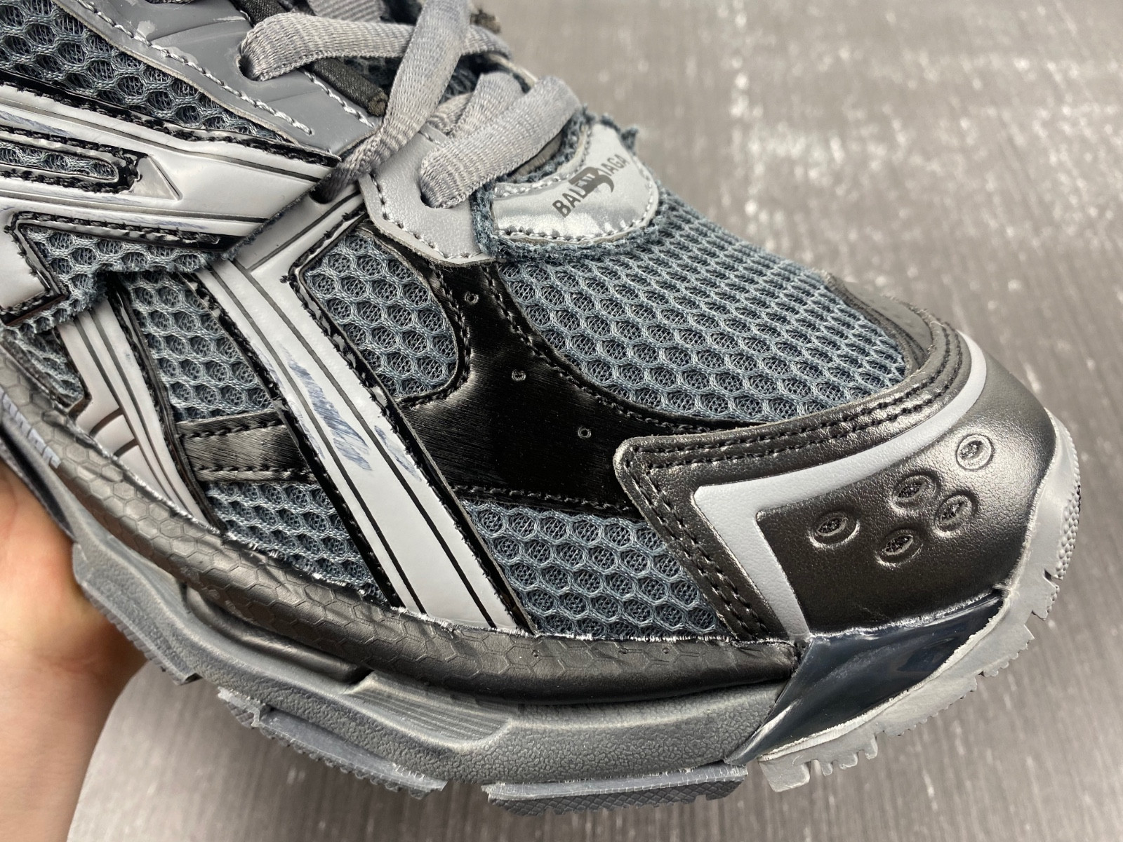 Ba*len*cia*ga 7.0 runner