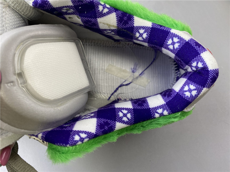 nike sb dunk low pro iw purple yellow violet 318403-137