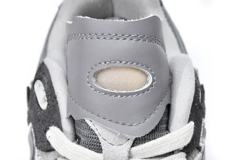 new Ba1an*e 2002r protection pack rain cloud m2002rda