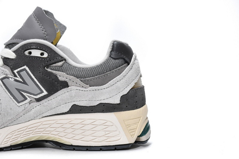 new Ba1an*e 2002r protection pack rain cloud m2002rda