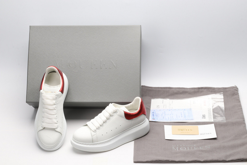 a1exa*der Mcqv*en white red