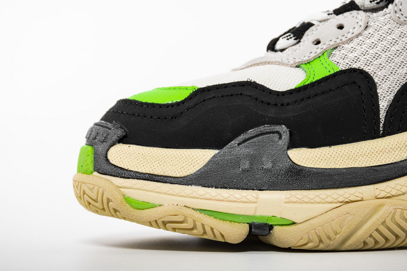 Ba*len*cia*ga triple s green
