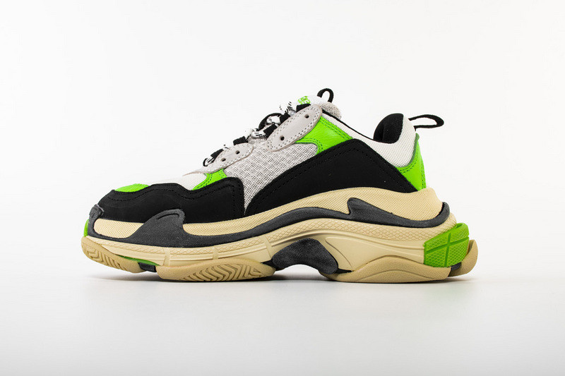 Ba*len*cia*ga triple s green