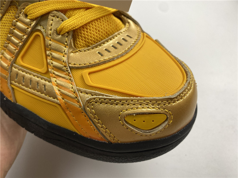 owt x nike air rubber dunk “university gold cu6015-700