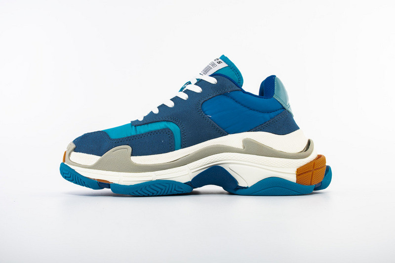 Ba*len*cia*ga triple s trainers