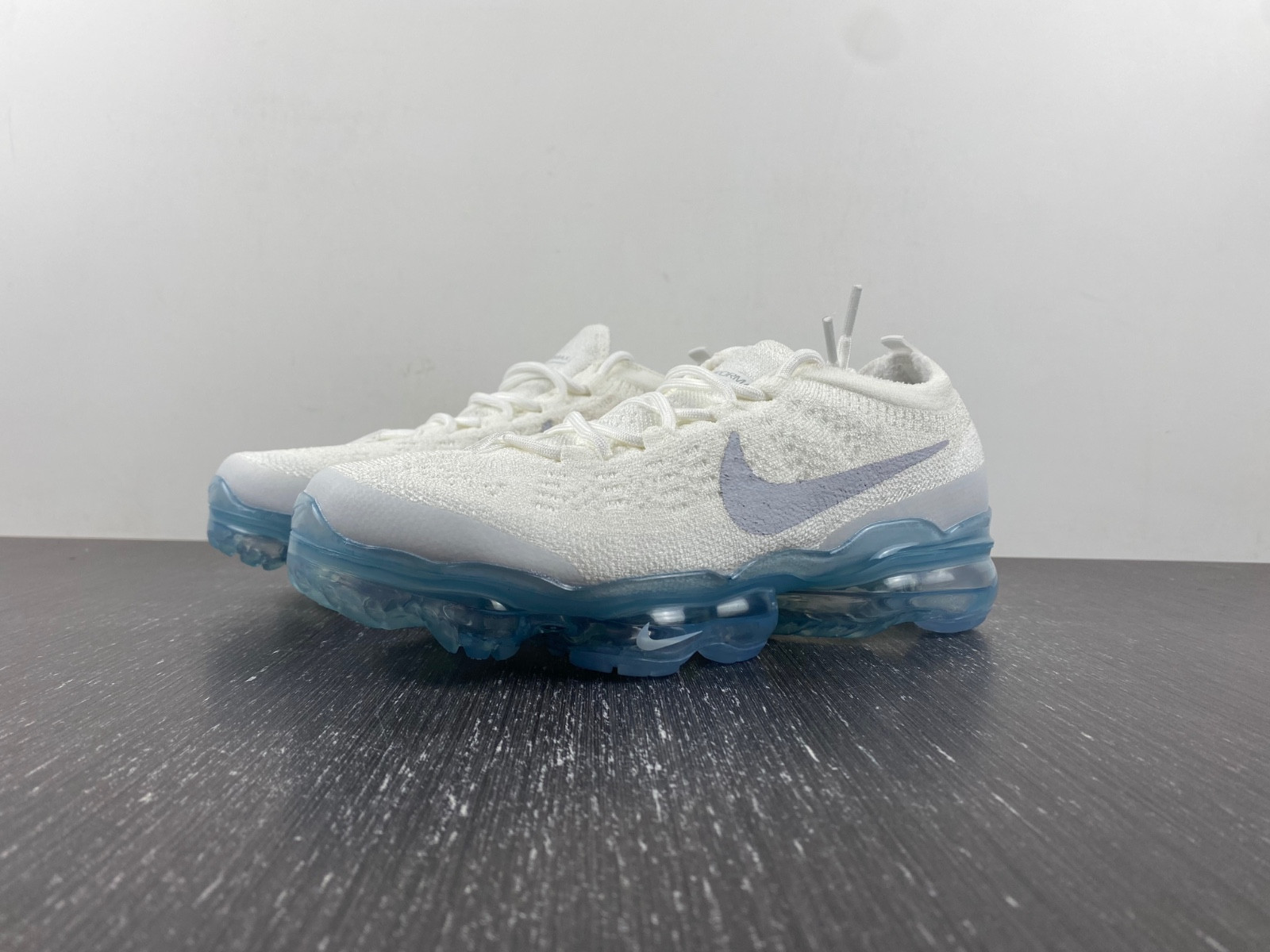 wmns air vapormax 2023 flyknit ''pure platinum'' dv6840-100