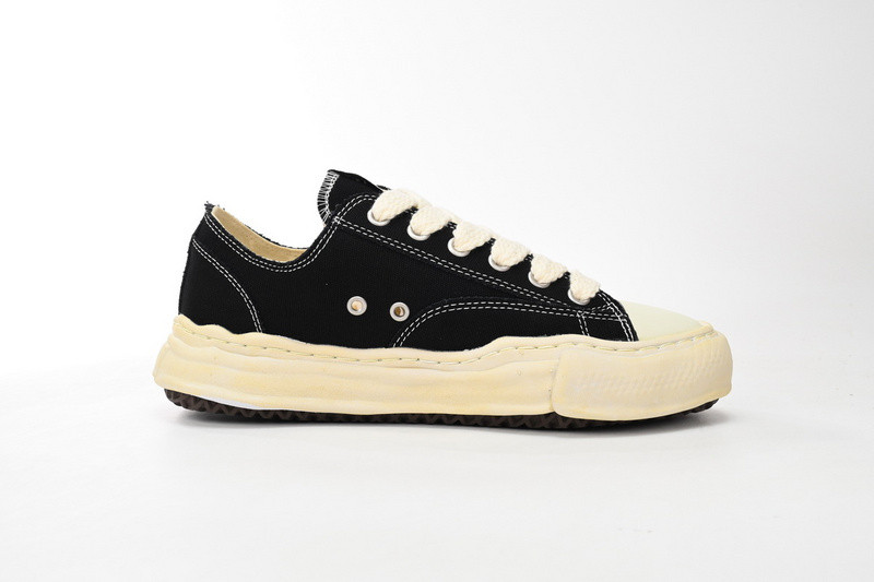 mmy sneaker 0029