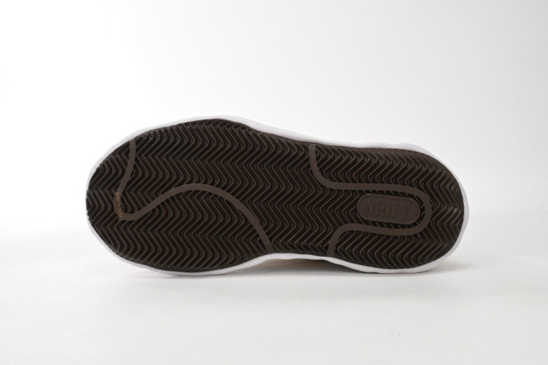 mmy sneaker 0031
