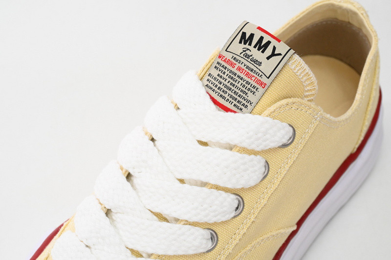 mmy sneaker 0034