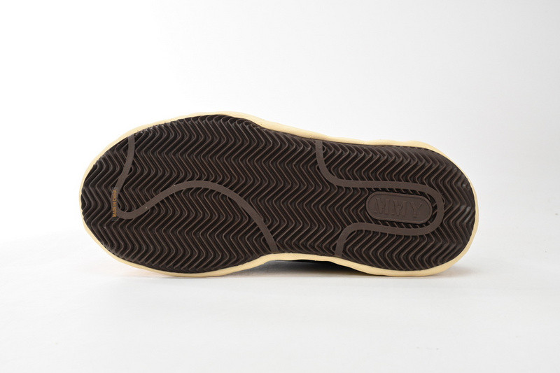 mmy sneaker 0037
